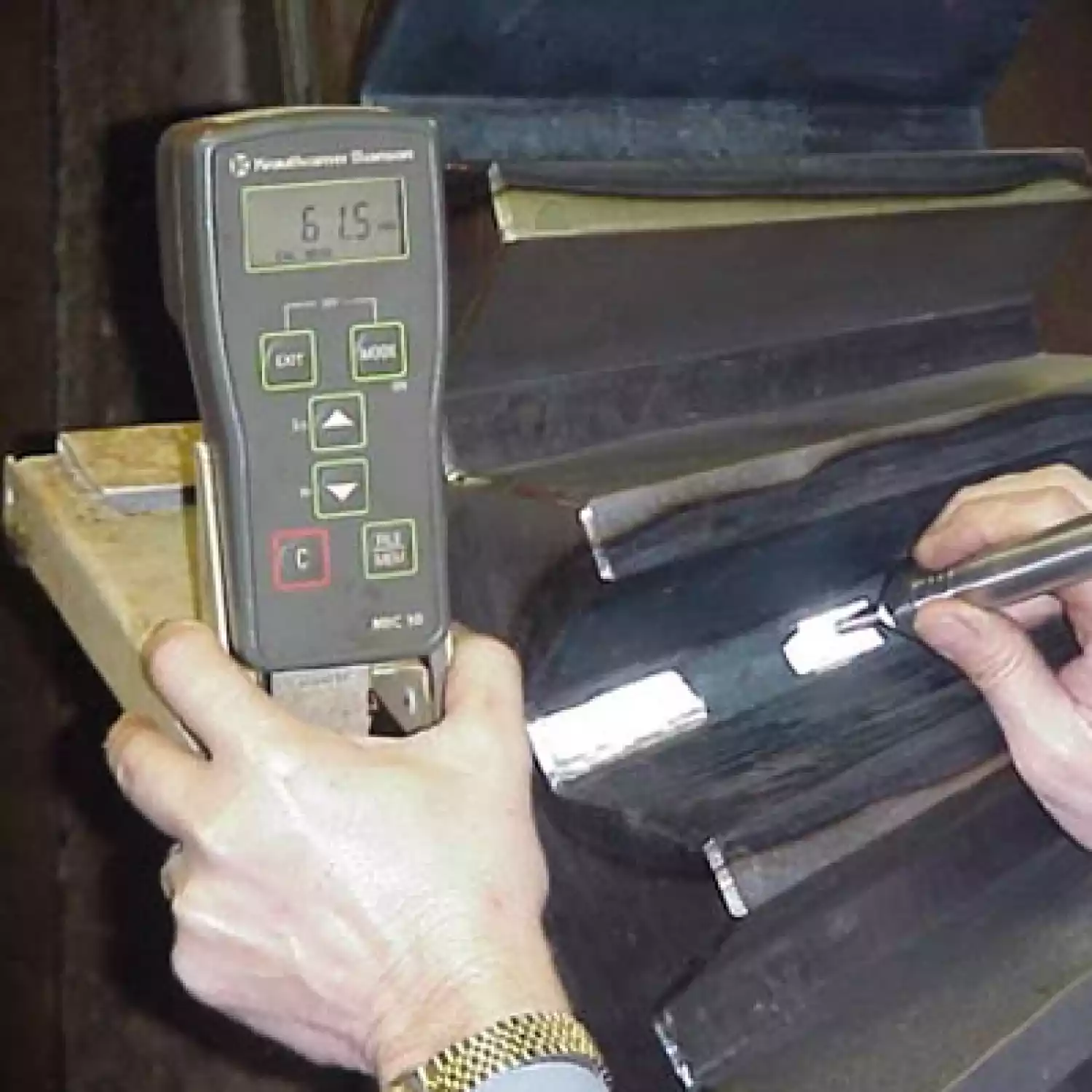 Ультразвуковой твердомер MIC 10 - 3