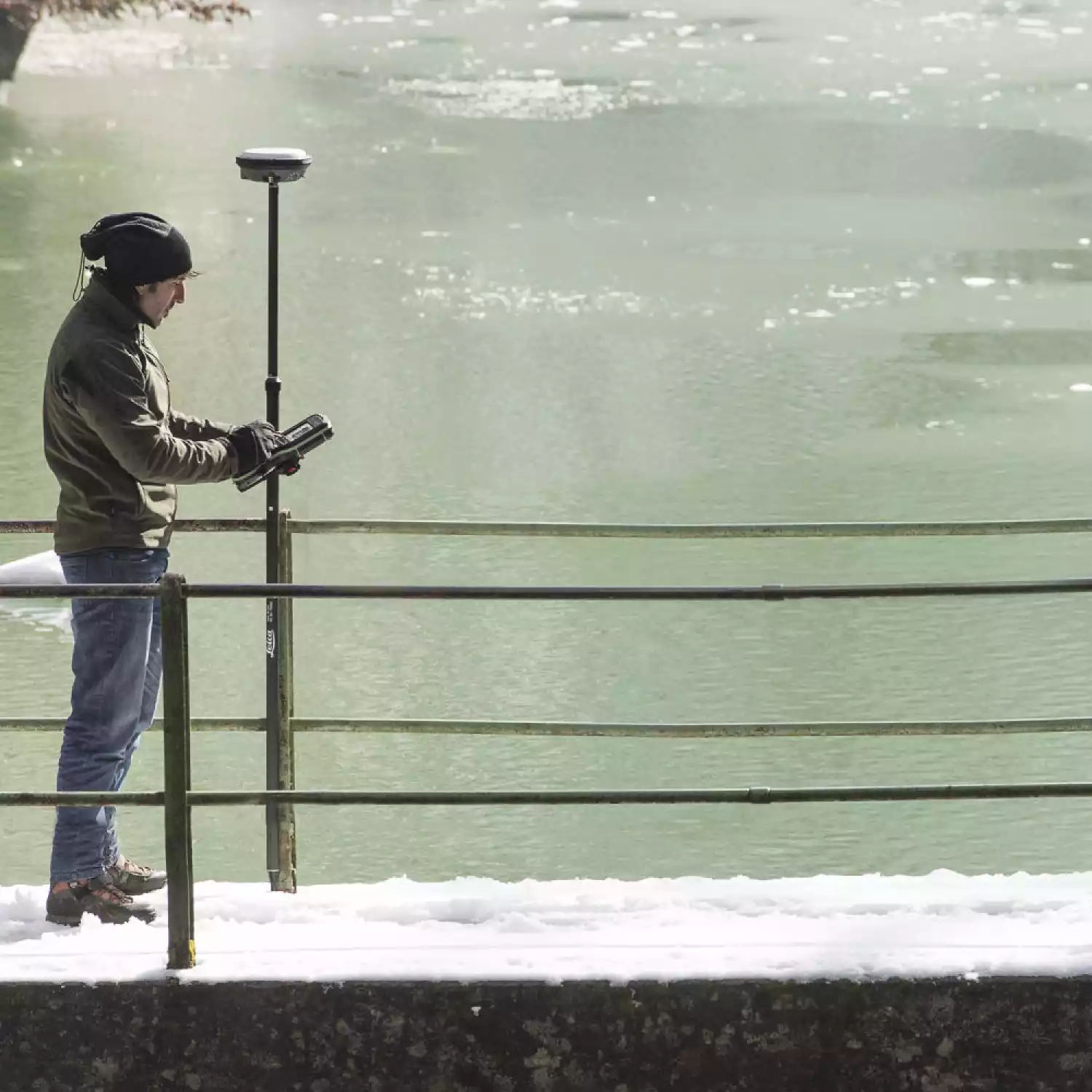 Комплект GNSS-приемника Leica GS16 GSM+Radio, Rover CS20 - 6