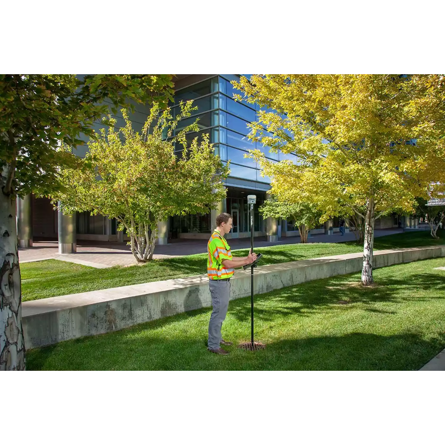 GNSS приёмник Trimble R12i - 3