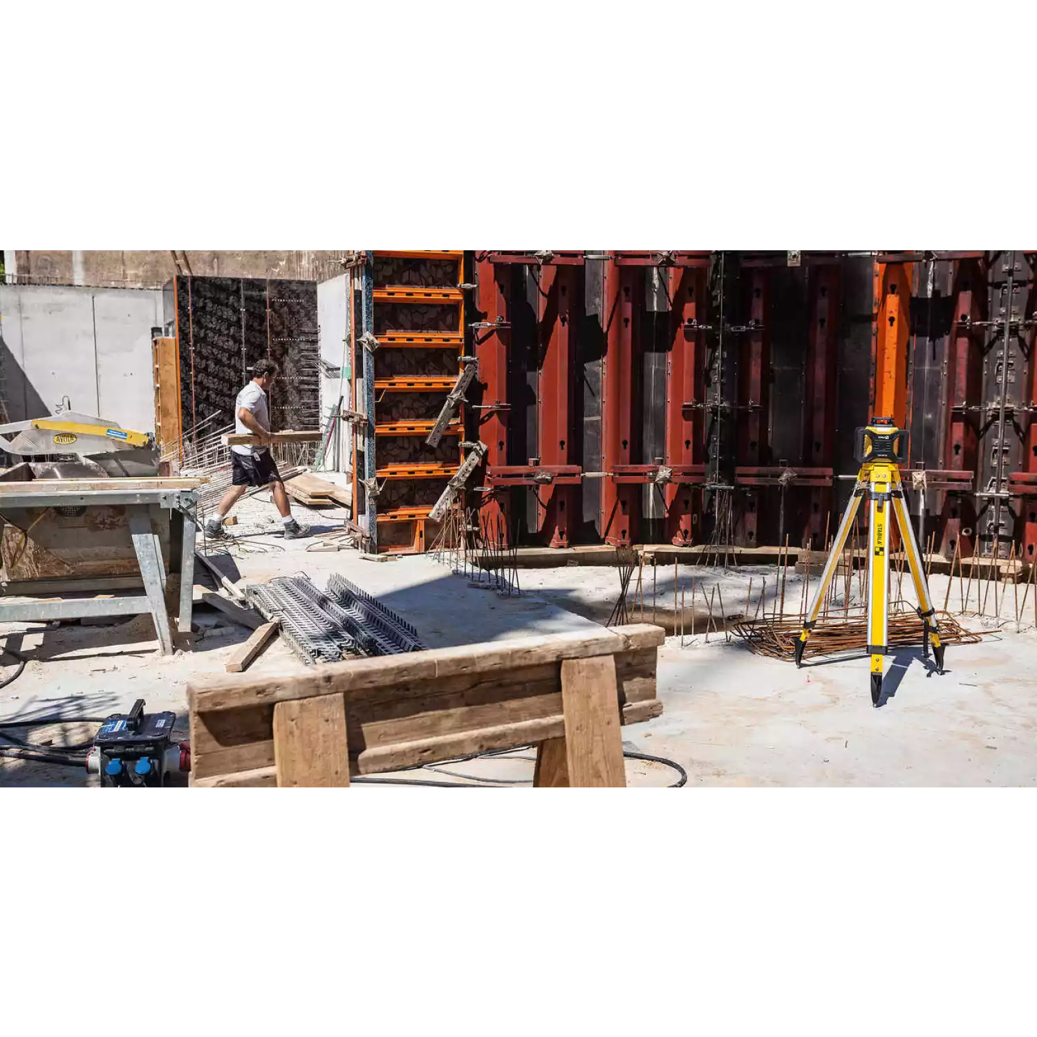 Ротационный лазерный нивелир STABILA LAR 160 + REC160 RG - 7