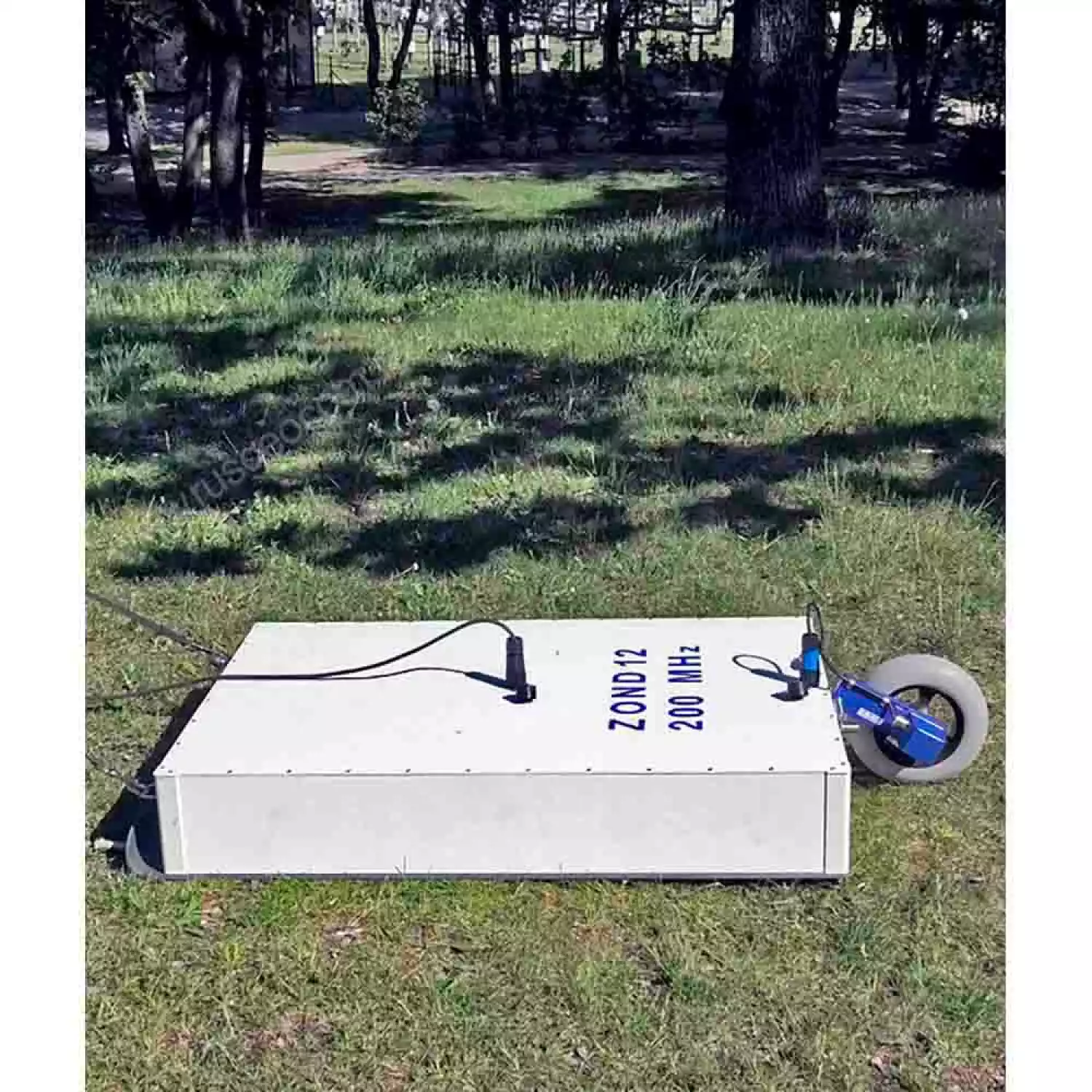 Антенна Radar Systems 200 МГц, экранированная, поверхностная - 1