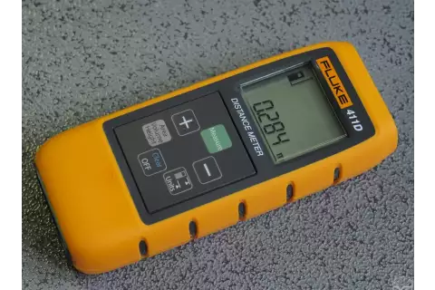 Лазерный дальномер Fluke 411D