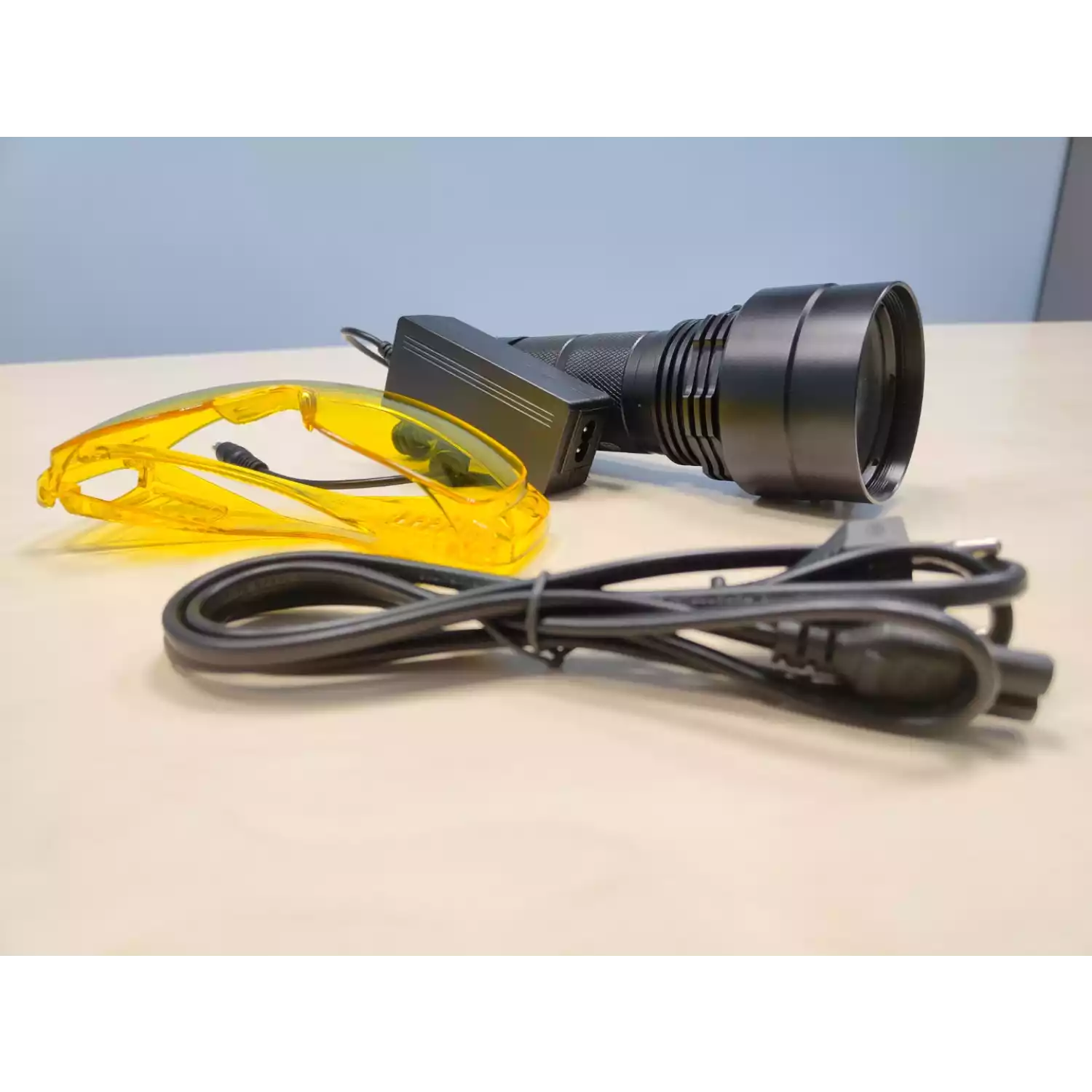 Ультрафиолетовый фонарь АВМ УФ 160БК - 4