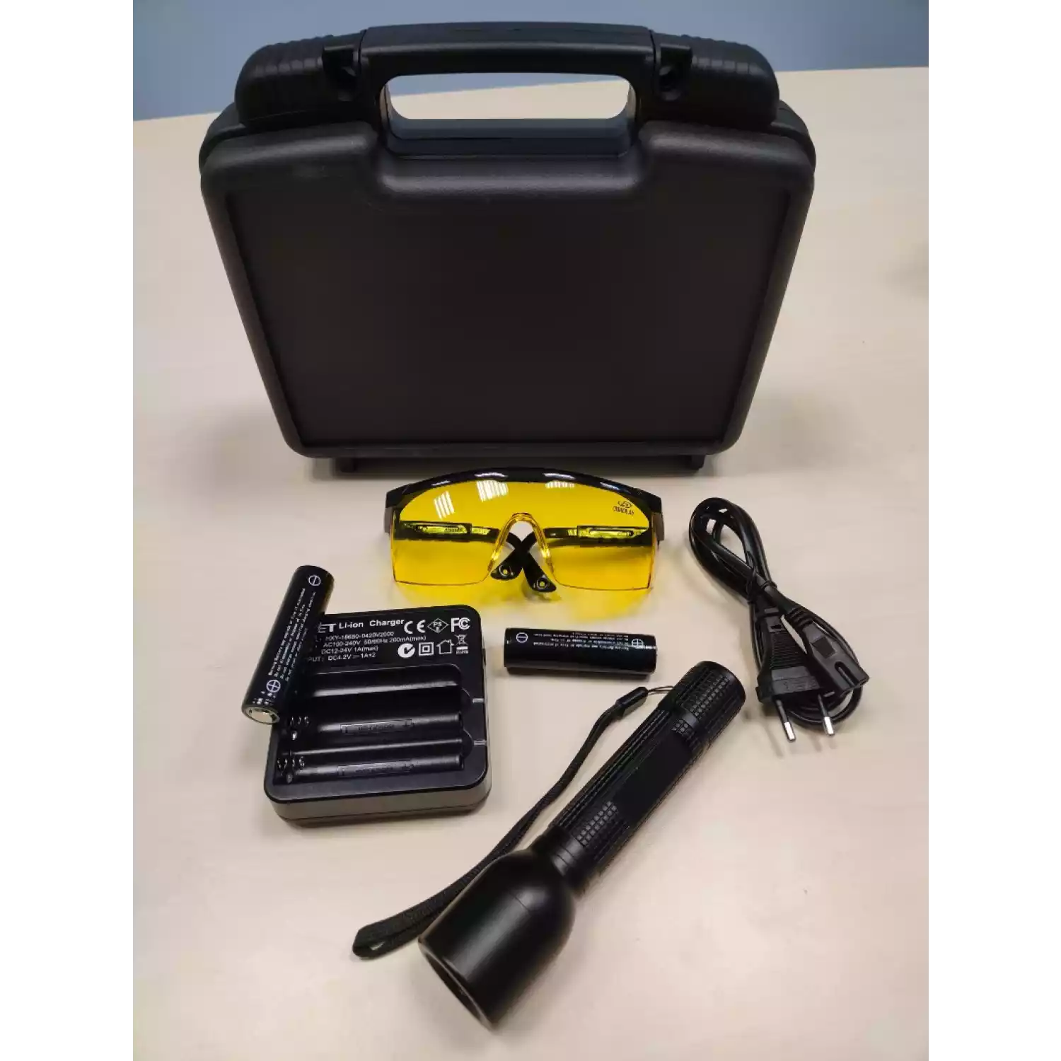 Ультрафиолетовый фонарь АВМ УФ 400К - 4