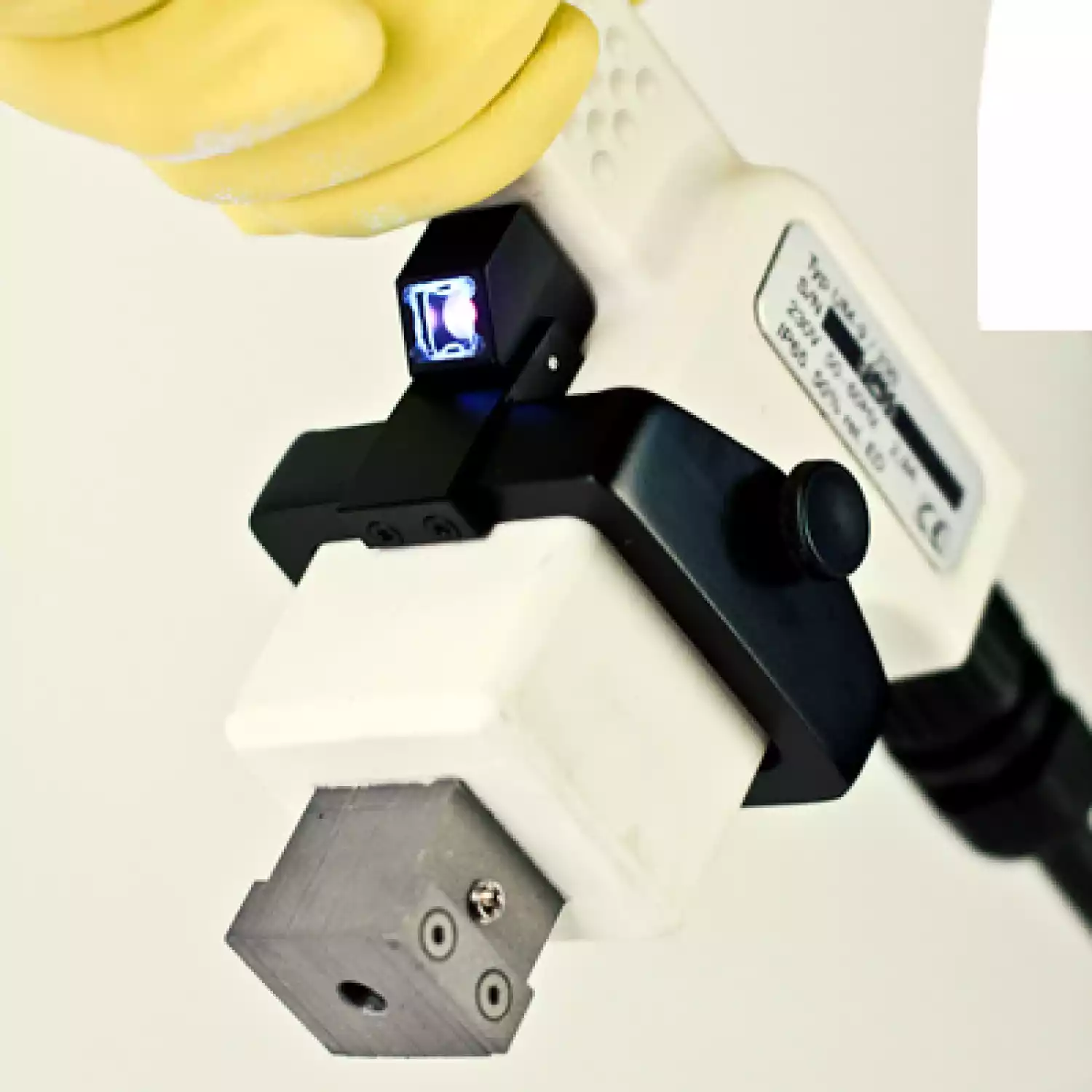 Индукционный источник УФ излучения с поворотной головкой - 3