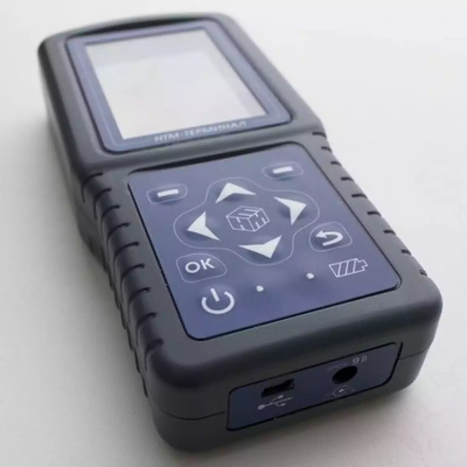 Измеритель параметров электрического и магнитного полей трехкомпонентный ВЕ-метр. Модификация АТ-004 и 50Гц с блоком управления НТМ-Терминал - 4