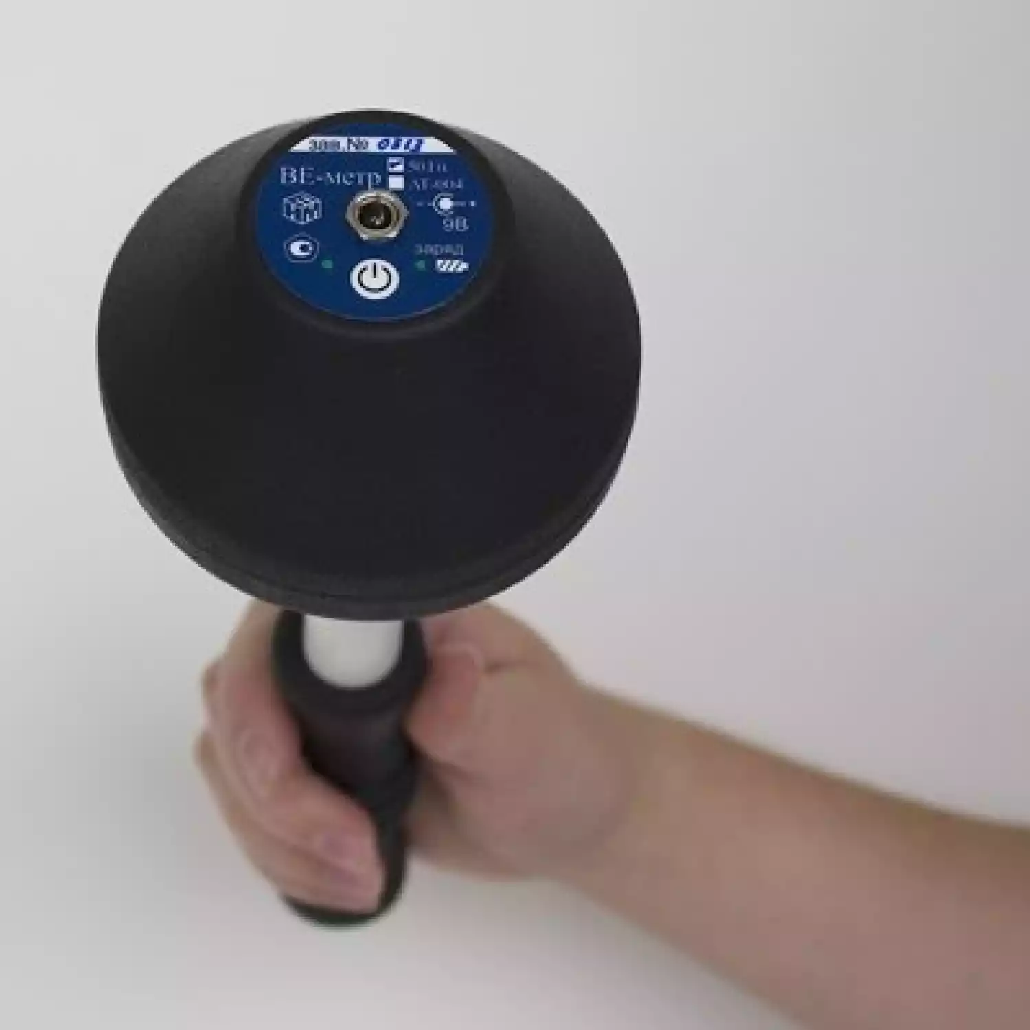 Измеритель параметров электрического и магнитного полей трехкомпонентный ВЕ-метр. Модификация 50Гц - 2