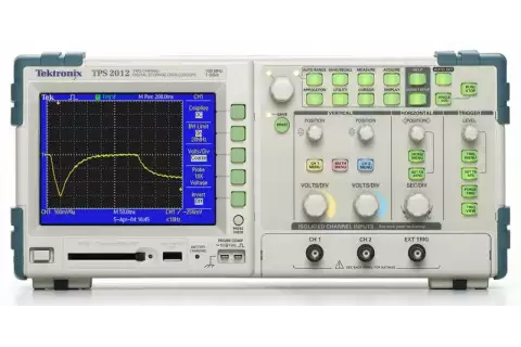 Цифровой запоминающий осциллограф TPS2000B