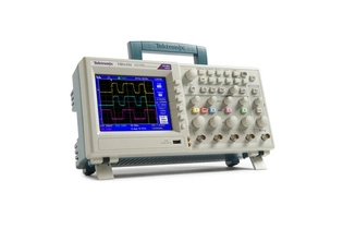 Цифровой запоминающий осциллограф Tektronix TBS1104