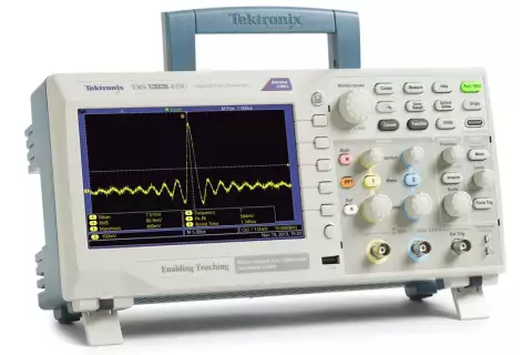 Цифровой запоминающий осциллограф Tektronix TBS1052B-EDU