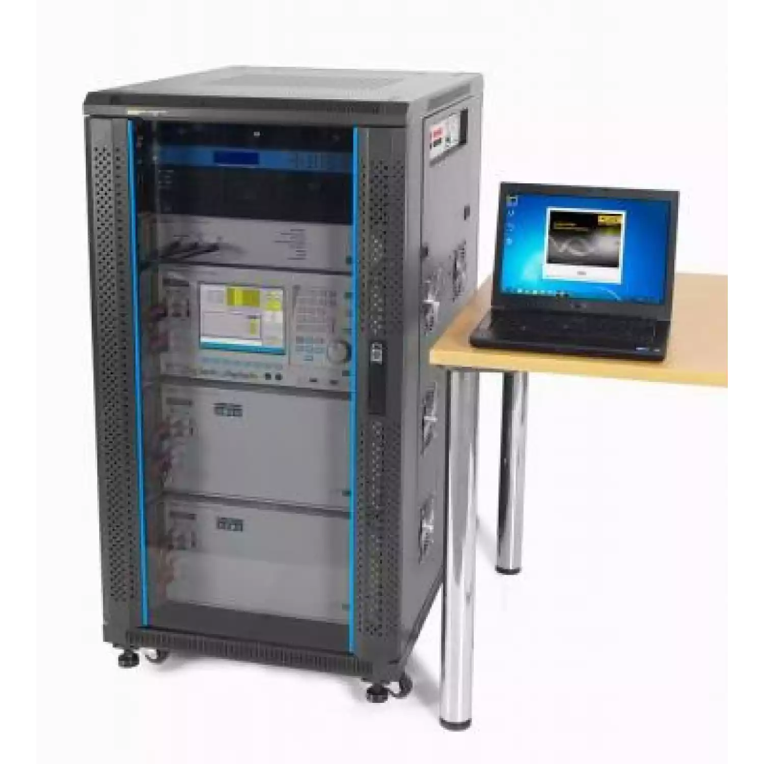 Калибратор векторных измерителей параметров электрических систем FLUKE 6135A/PMUCAL - 2