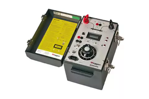 Микроомметр MOM200A