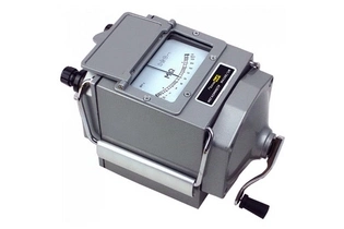 Мегаомметр М4100/3М