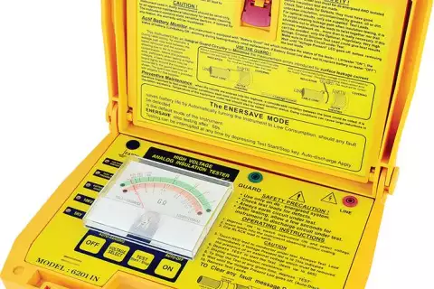 Измеритель сопротивления изоляции SEW 6201 IN
