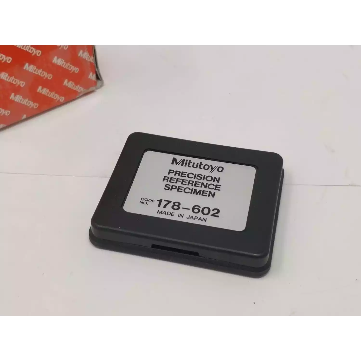 Mitutoyo 178-602 мера шероховатости, параметры Ra 2,94 мкм; R max (Ry) 9,3 мкм - 5