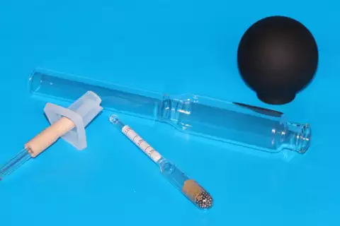 Ареометр для электролита АЭ-1 1100-1300 с пипеткой