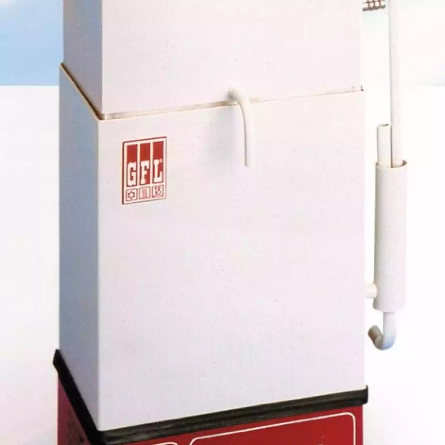 Дистиллятор GFL 2001/4 4 л/ч без накопительного бака - 1