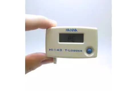 Термометр HI 143-10