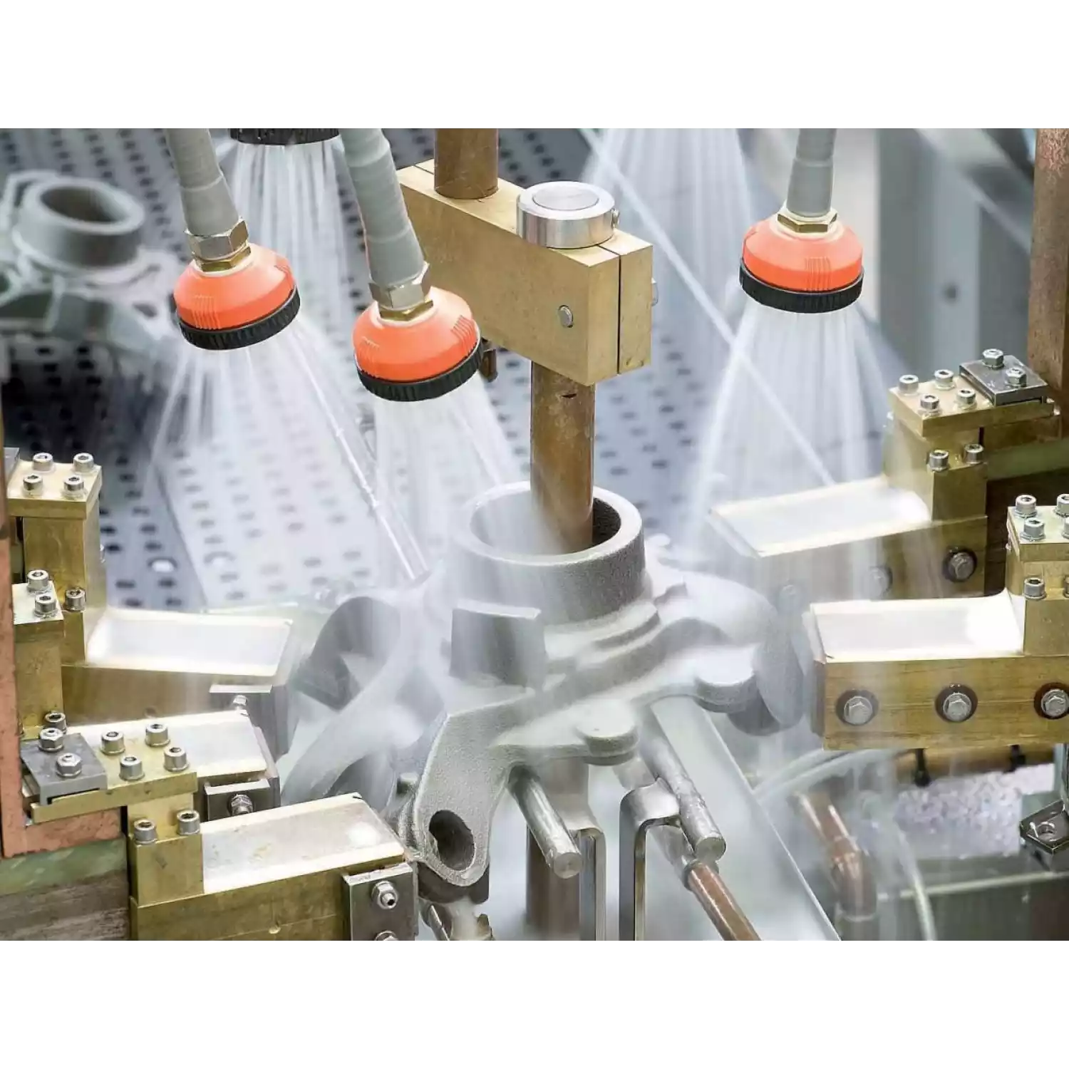 Установки магнитопорошкового контроля с несколькими намагничивающими блоками DEUTROMAT Multi-Contact. - 2