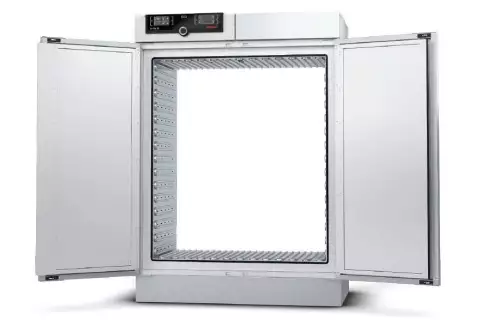 Проходной сушильный шкаф Memmert UF260TS с принудительной конвекцией