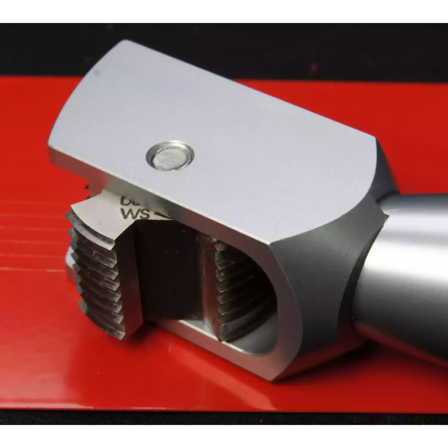 Тестер адгезии покрытий методом решетчатых надрезов TQC CC1000 - 1