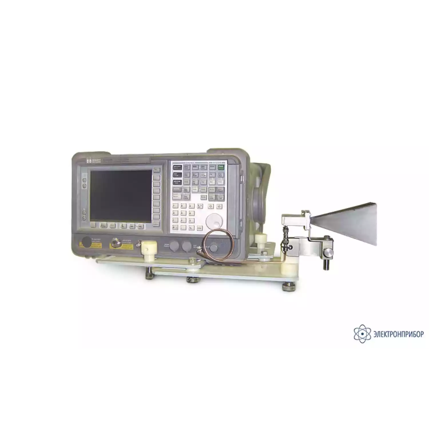 Антенна измерительная рупорная П6-69 (17,44-40 ГГц) - 1