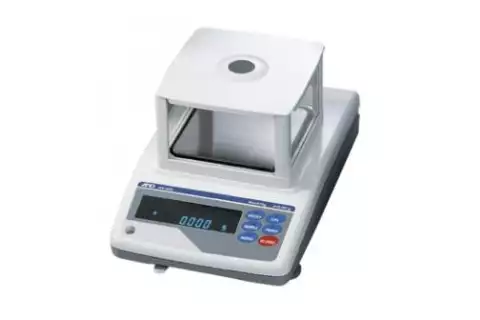 Весы лабораторные GX-400 (НПВ=410 г; d=0,001 г)