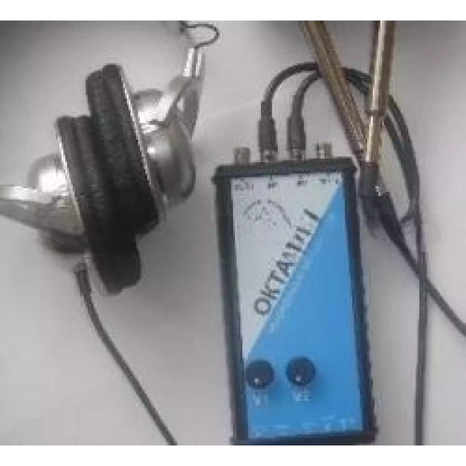 Микрофонный блок питания ОКТАФОН - 1