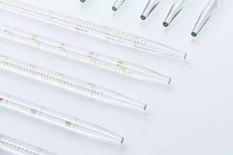 Пипетки градуированные типа 3 исполнение 1 и 2