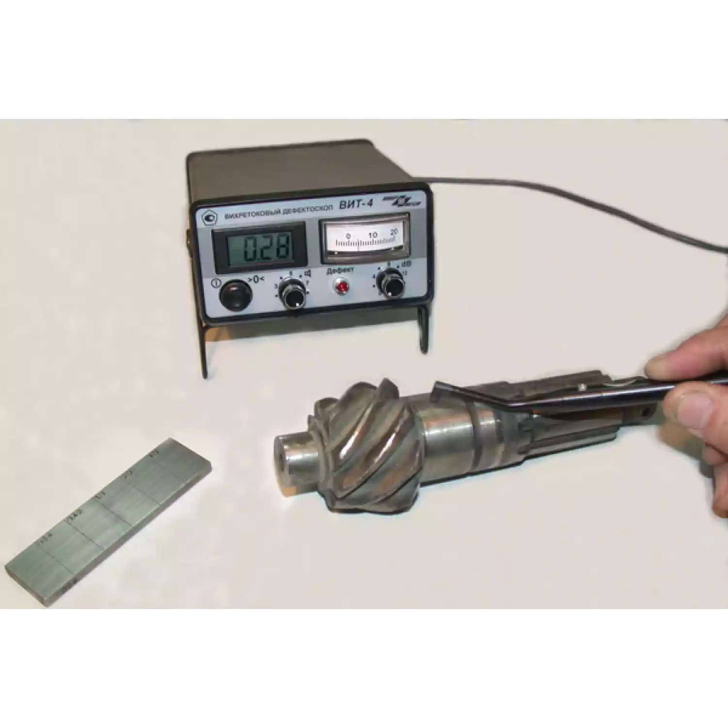 Дефектоскоп ВИТ-4 - 2