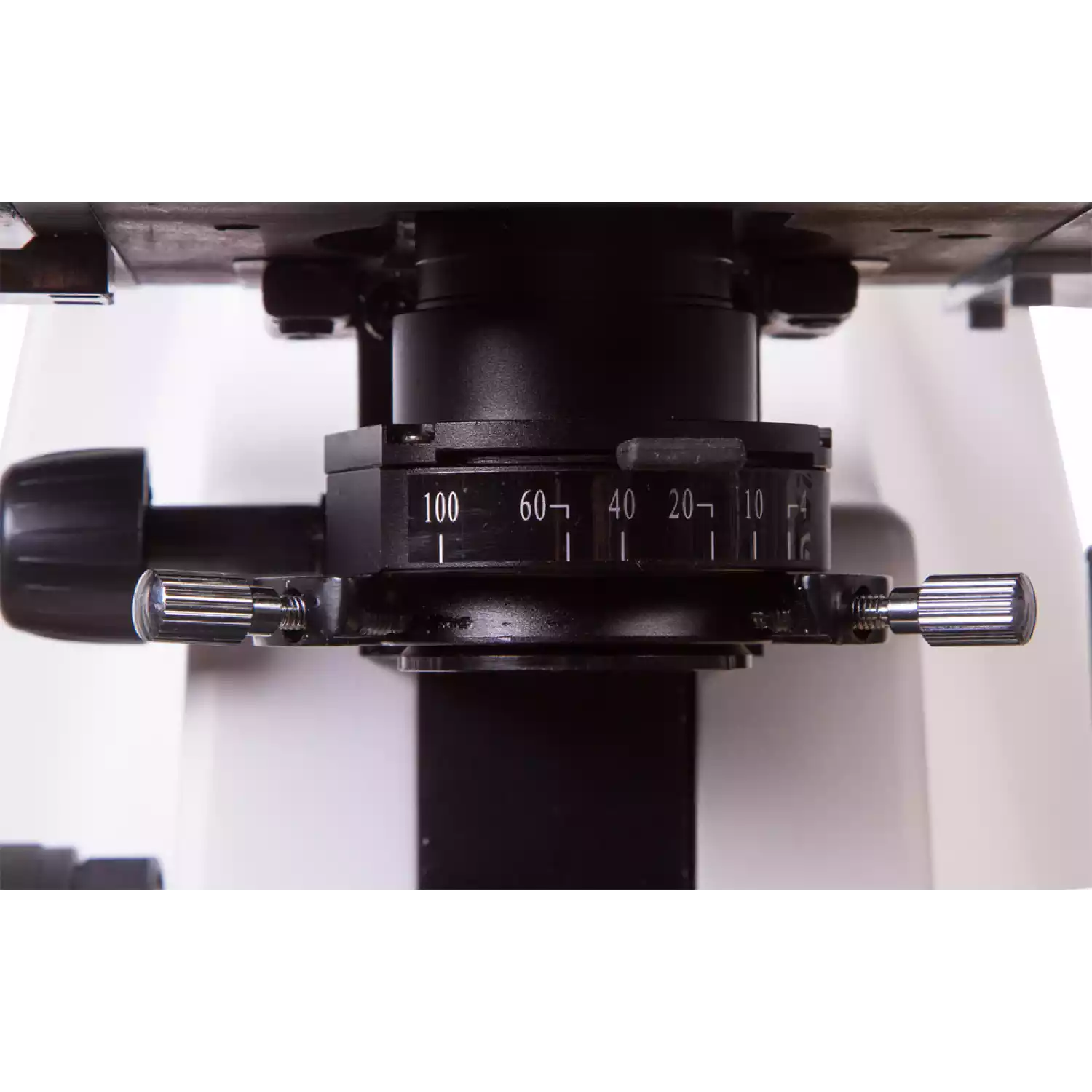 Микроскоп Levenhuk 2000 - 8