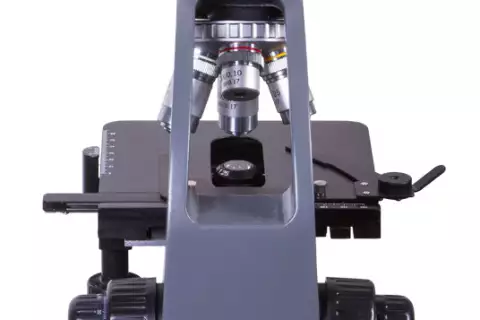 Микроскоп Levenhuk 700M, монокулярный