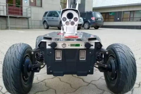 Промышленная роботизированная платформа LASERTECH