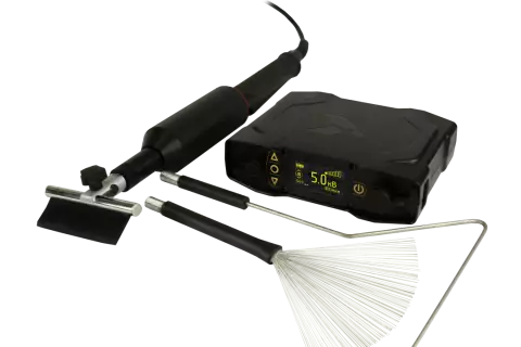 Импульсный электроискровой дефектоскоп Корона ЛКП