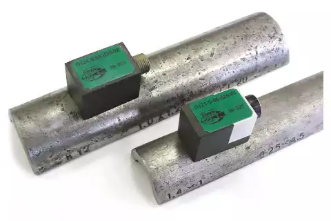 Преобразователи типа П121 (для контроля труб малого диаметра)