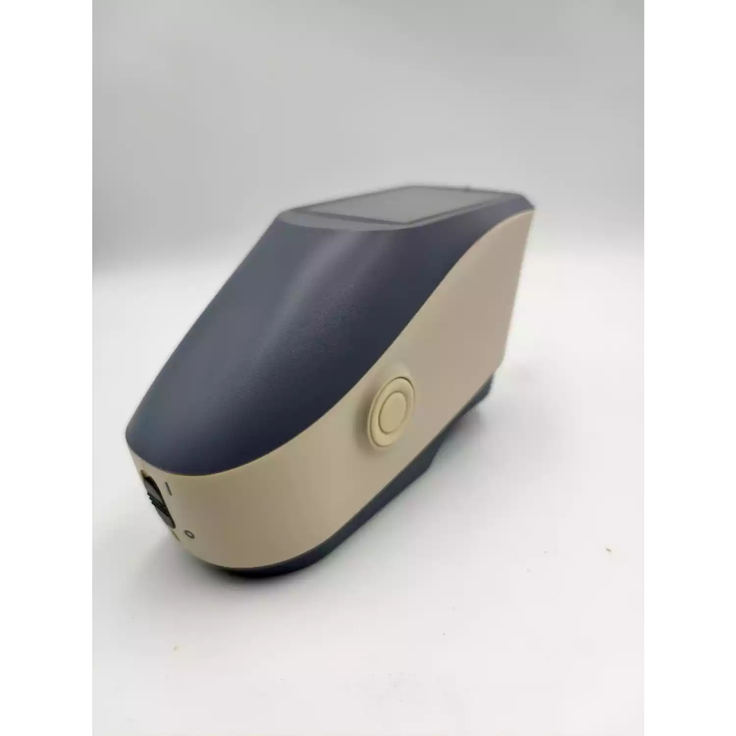 Спектрофотометр портативный В7-3010 (сфера d/8°) - 2