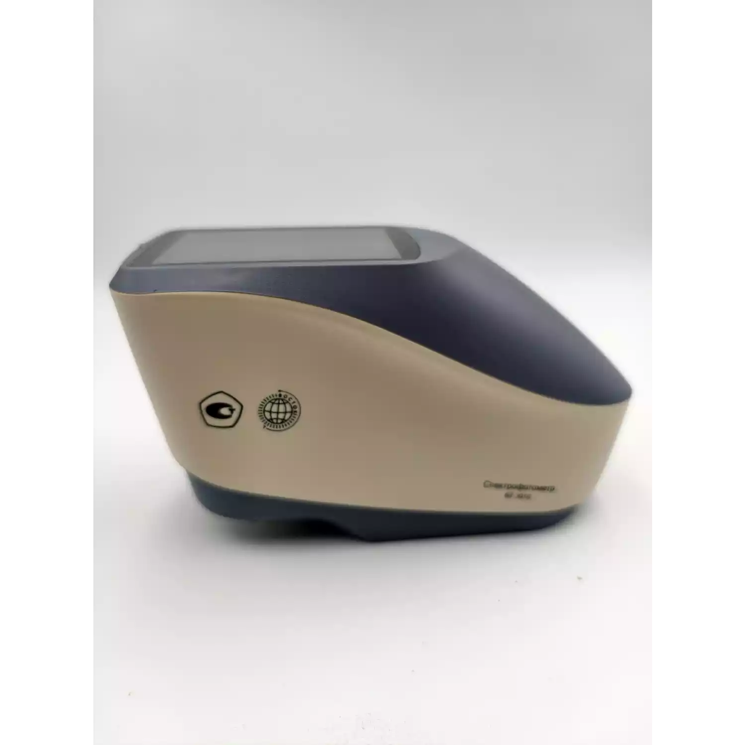 Спектрофотометр портативный В7-3010 (сфера d/8°) - 1