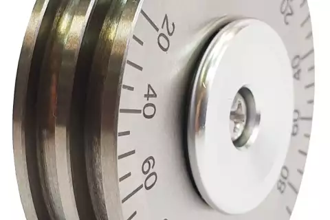 Толщиномер мокрого слоя: диск-колесо В7-1702/50А нержавеющая сталь, измеряемый диапазон 0–50 мкм, (шаг – 2,5 мкм)