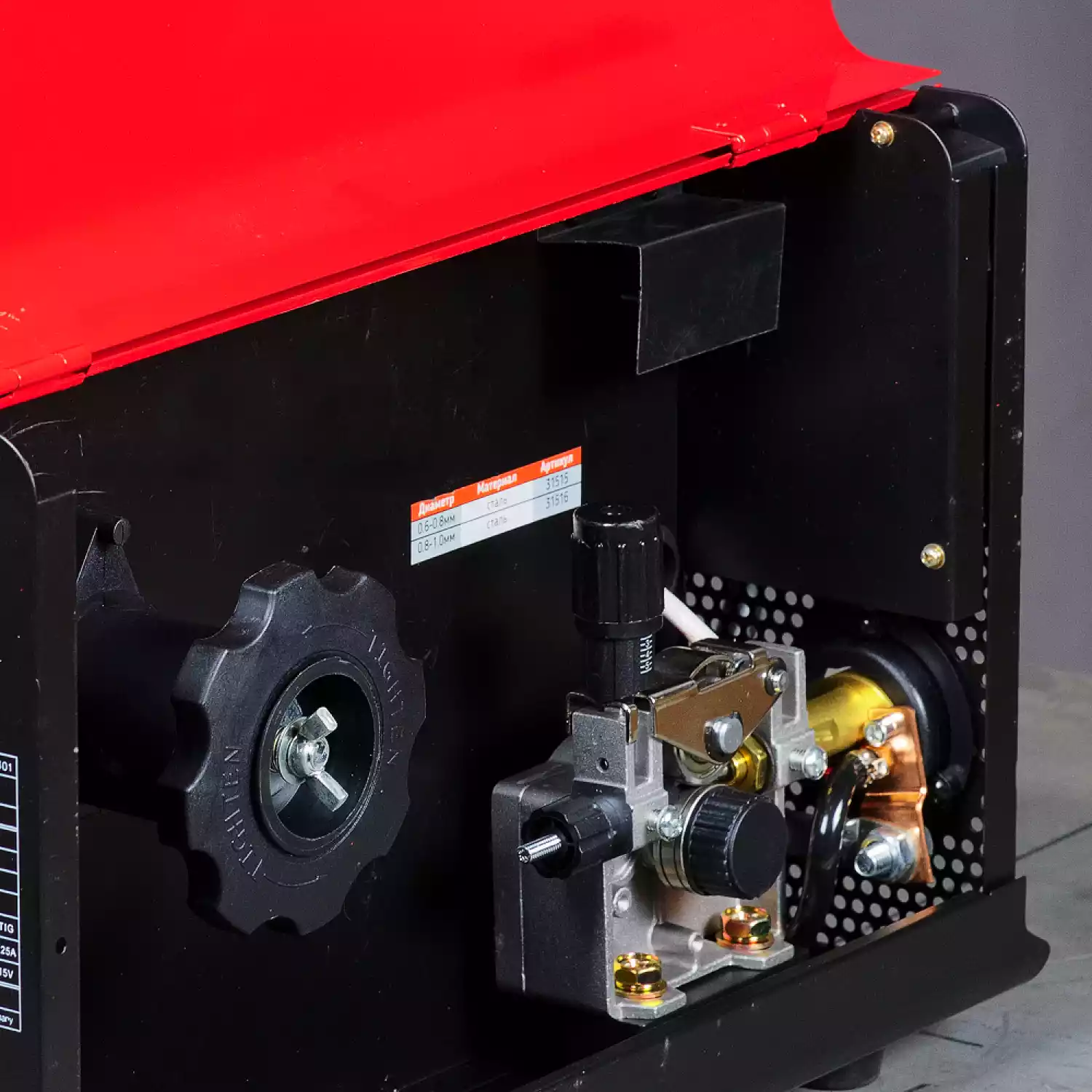 Сварочный полуавтомат FUBAG IRMIG 140 SYN LED с горелкой 150 А в комплекте - 14