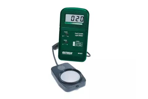 Портативный измеритель освещенности Extech 401027