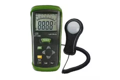 Измеритель уровня освещения DT-1308