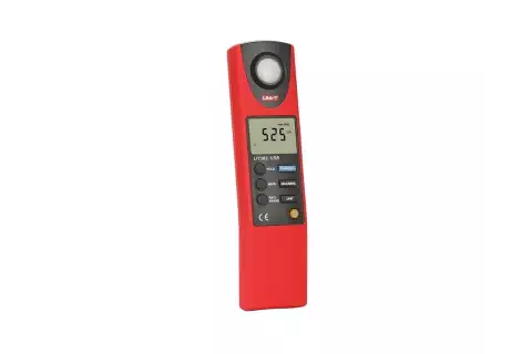 Измеритель освещенности UT382