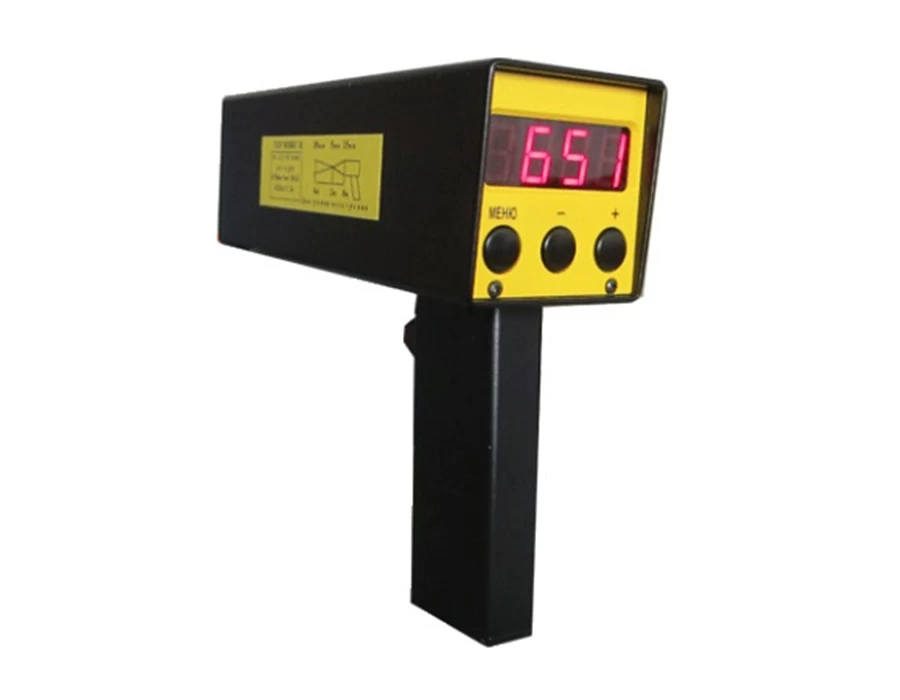 Переносной инфракрасный термометр (пирометр) «КМ3» - 1