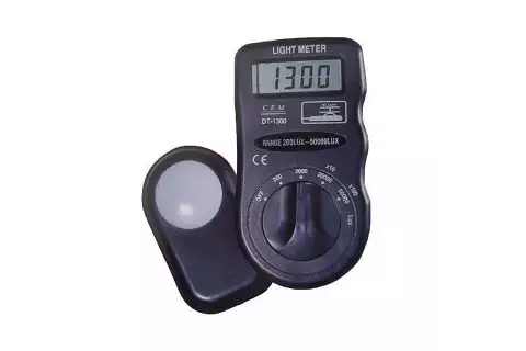 Люксметр DT-1300