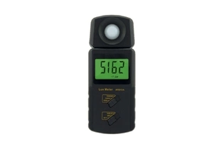 Цифровой люксметр AR813A
