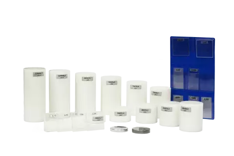 Мера толщины МТ  (оргстекло) (номинал на выбор из ряда: 0,5; 1,0; 1,5; 2,0; 3,0; 4,0; 5,0; 10,0 мм)