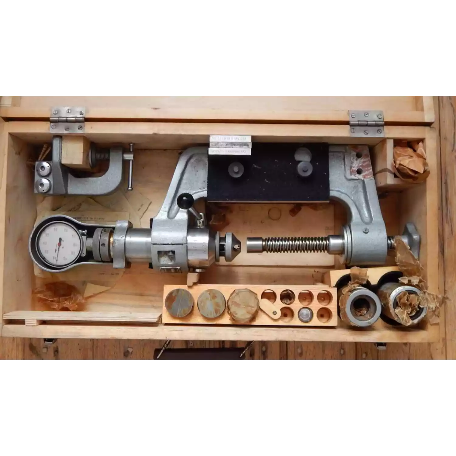 Твердомер конусный переносной по Роквеллу ТКП-1 - 1