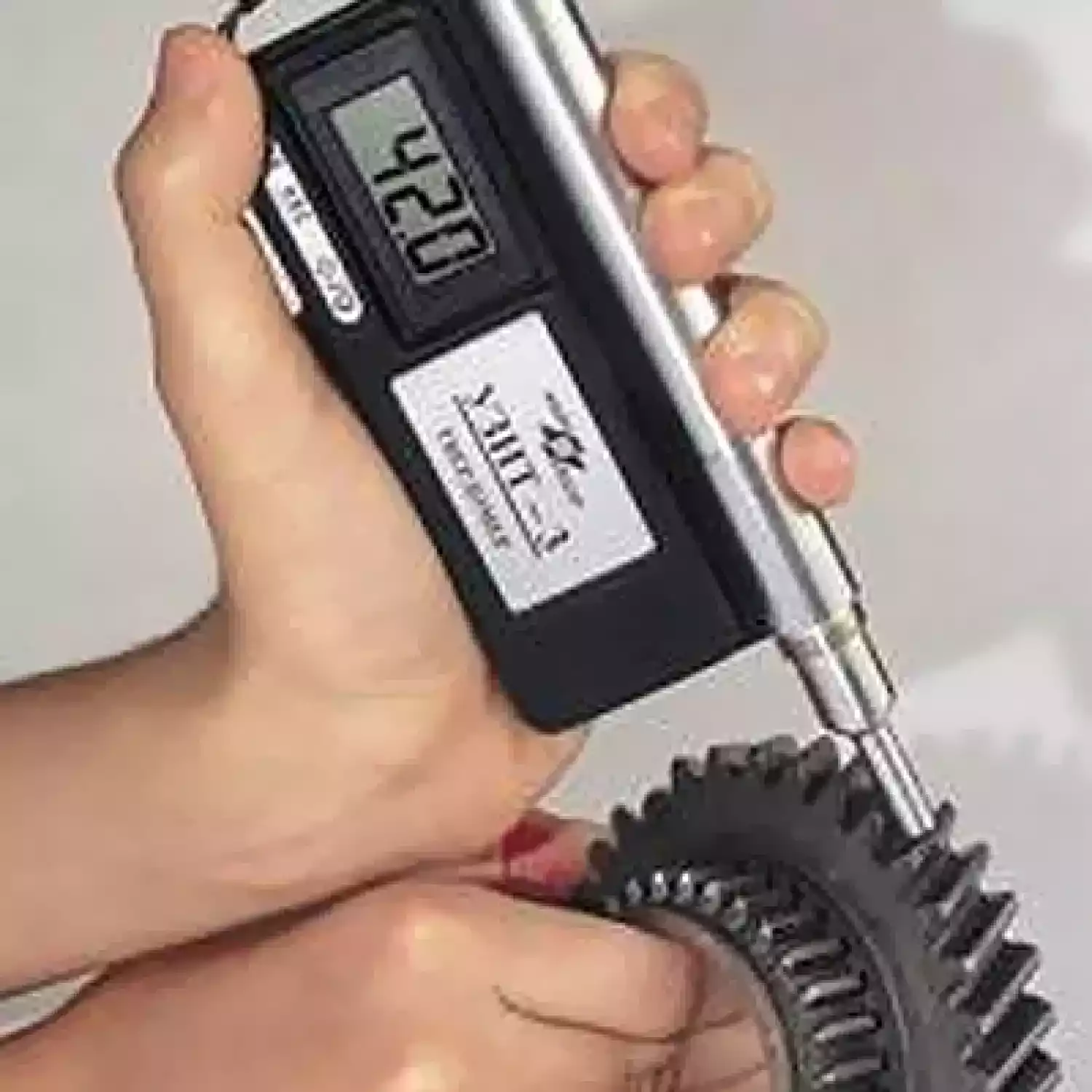 Ультразвуковой твердомер УЗИТ-3 - 3