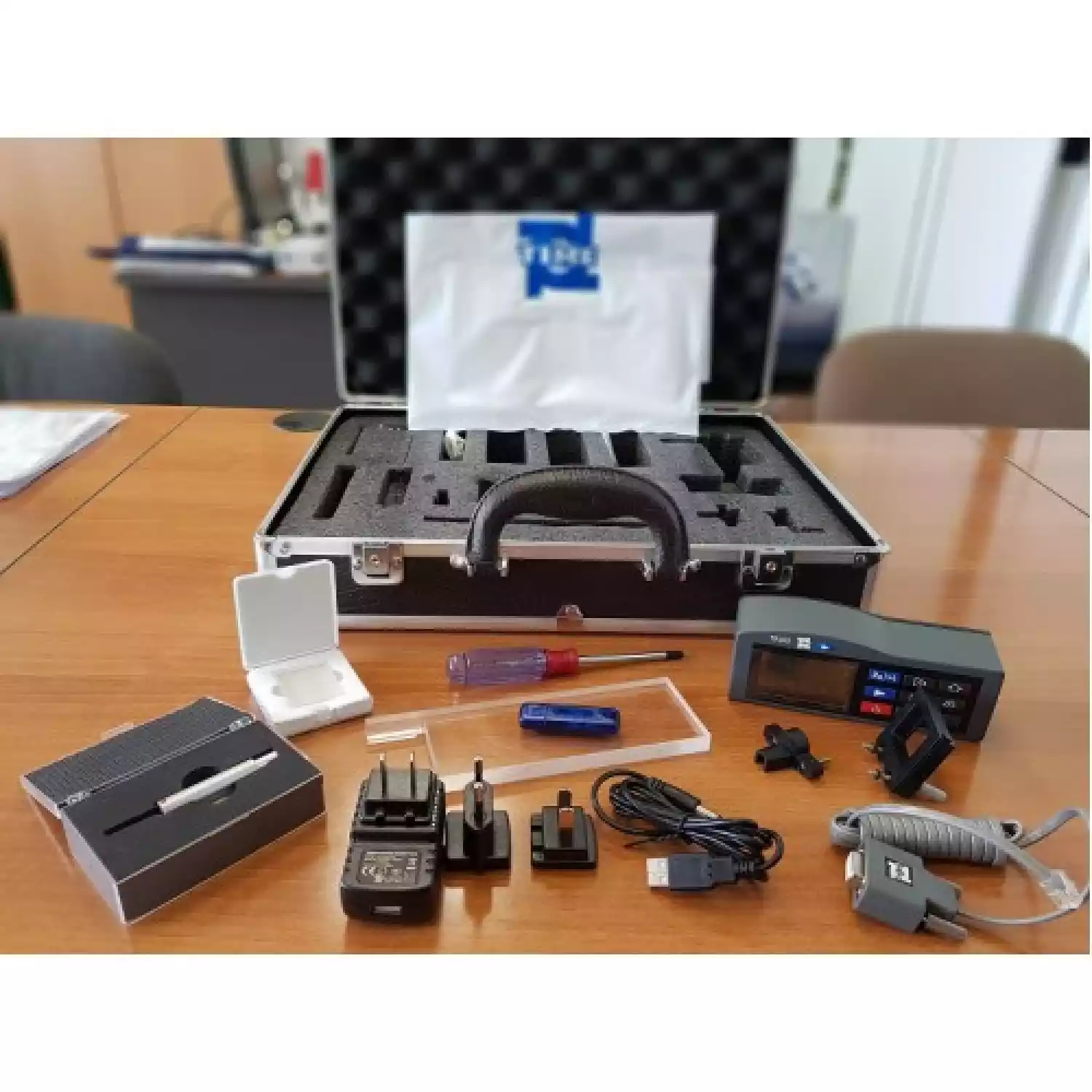 Измеритель шероховатости TR200 - 8