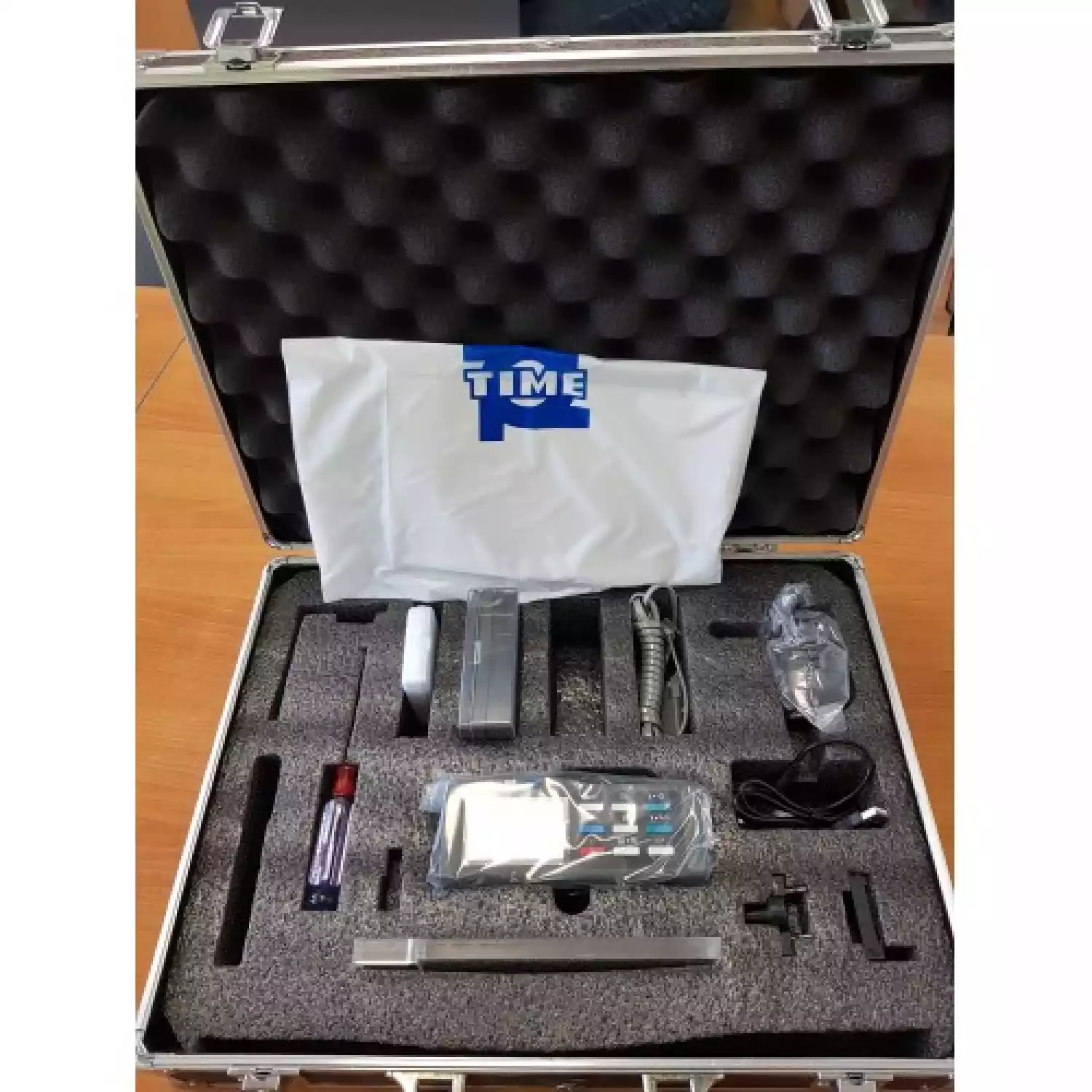 Измеритель шероховатости TR220 - 4